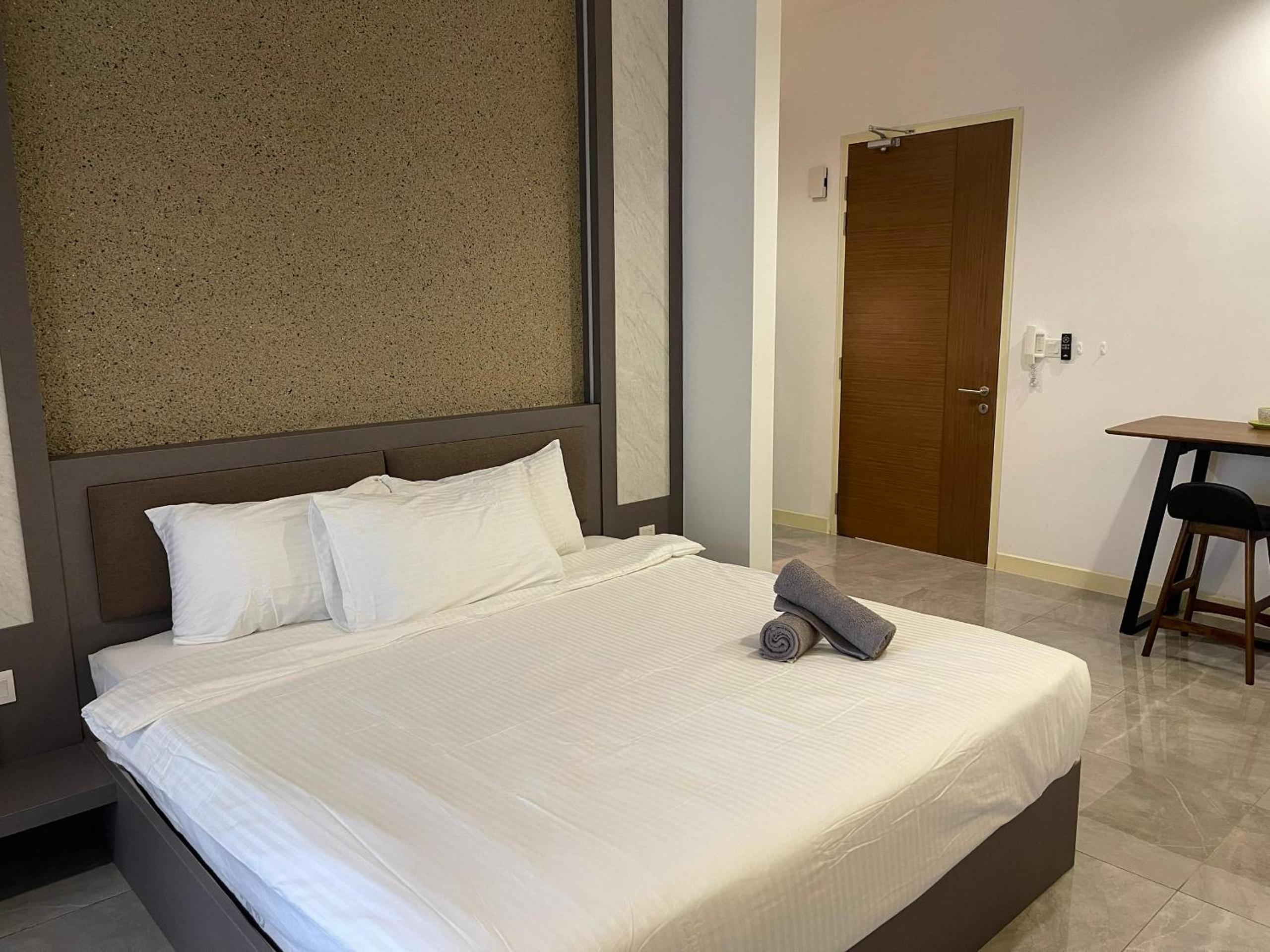 imperio residences by lets stay 23/53