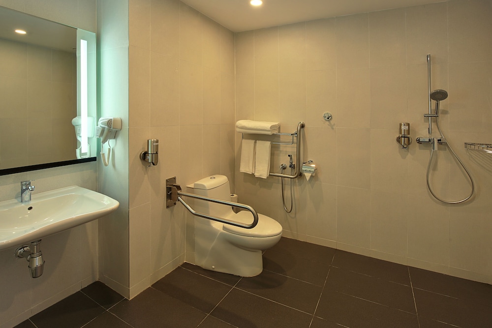 Holiday Inn Express Kuala Lumpur City Centre 22/57
