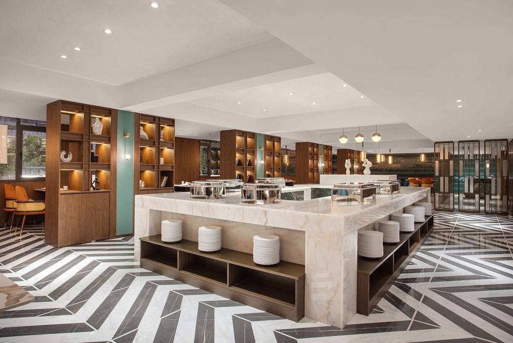 Days Inn by Wyndham Hainan Sanya Bay 8/33
