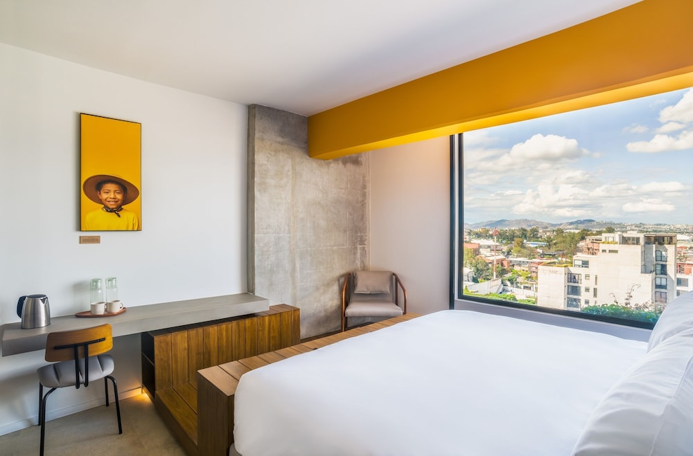 SUPERIOR, DOUBLE BED
