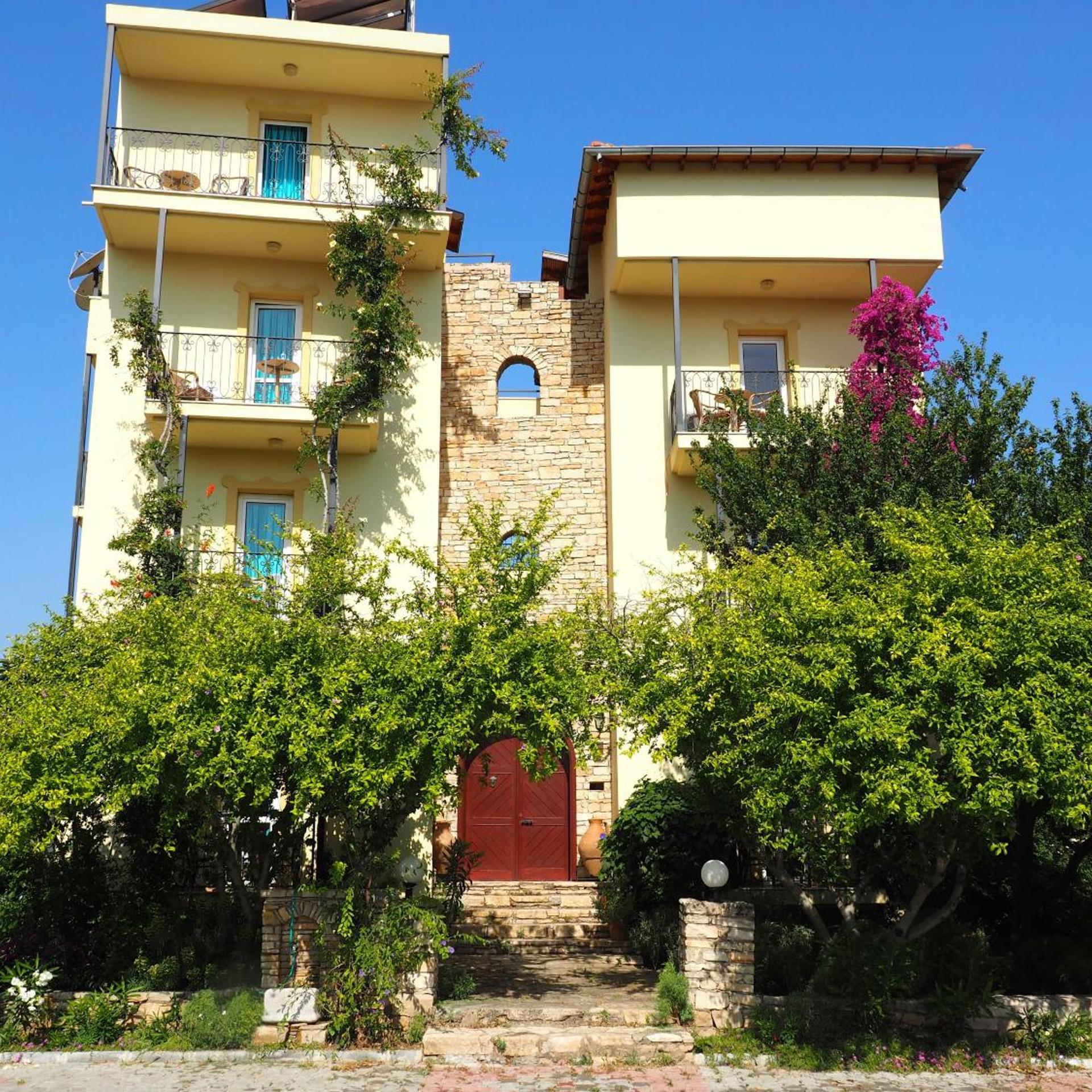 Emel Pension 2/50