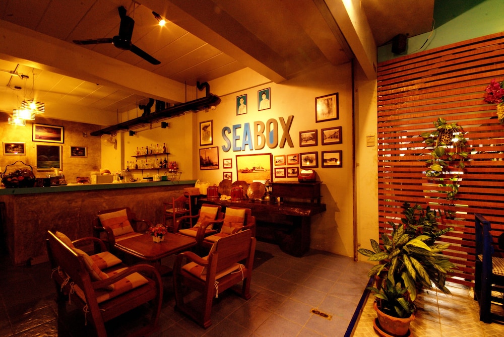 Seabox Khaolak Hostel 15/28