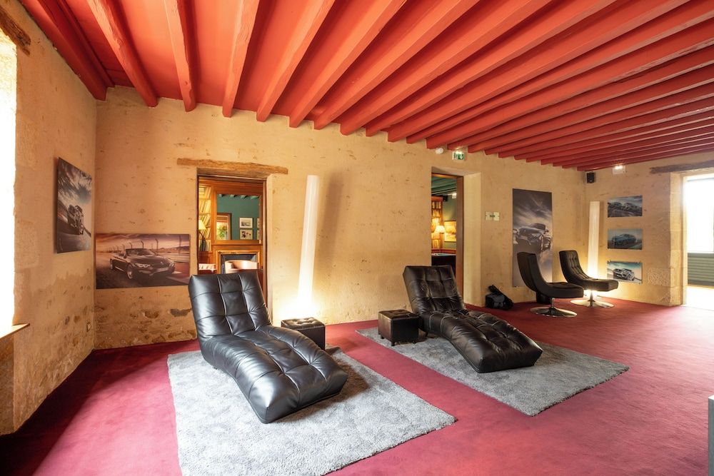 Hotel Le Paddock 42/63