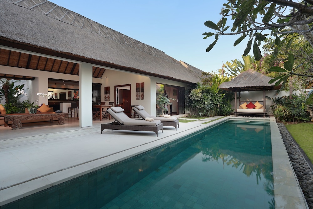 Villa Bali Asri 10/73