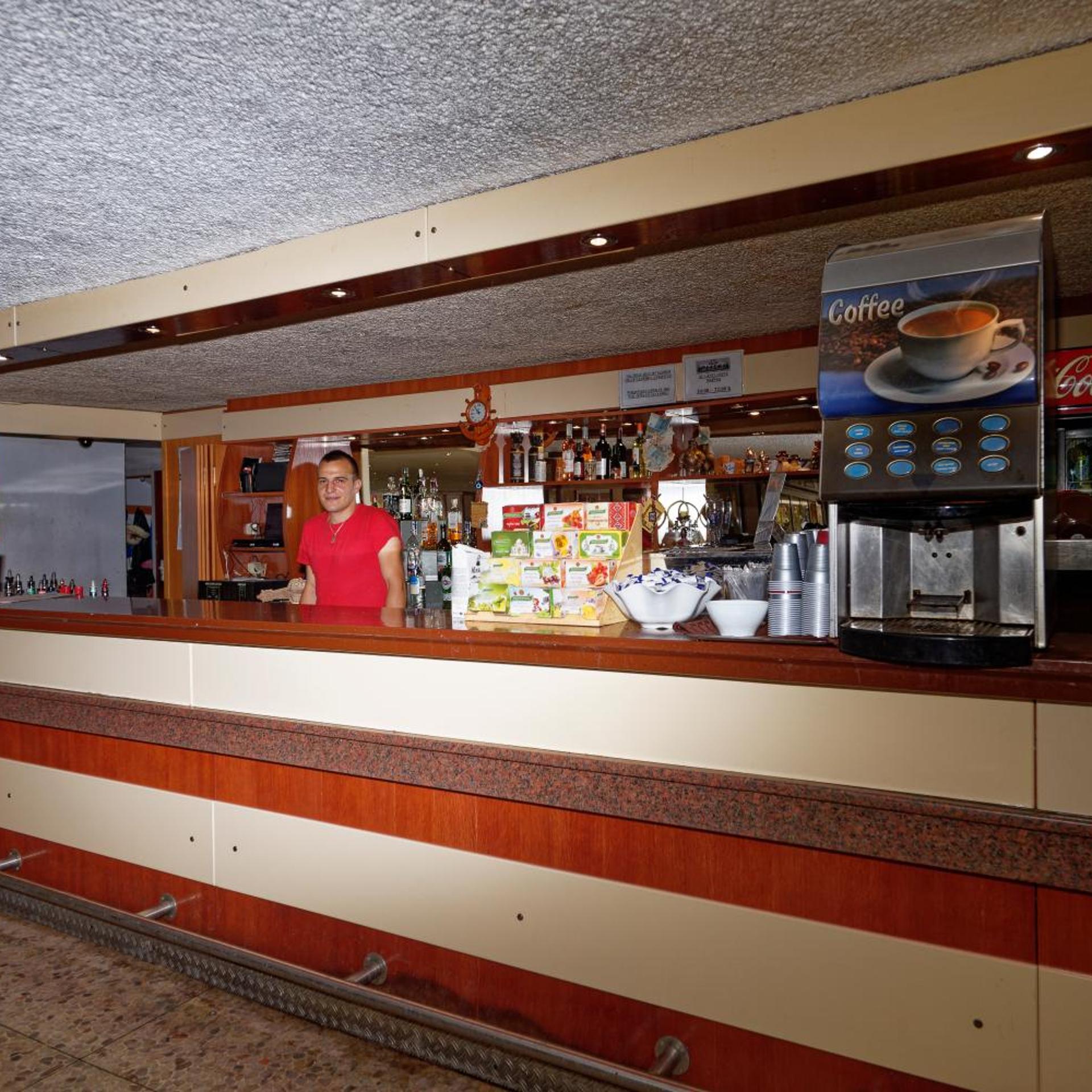 Pliska Hotel 5/48