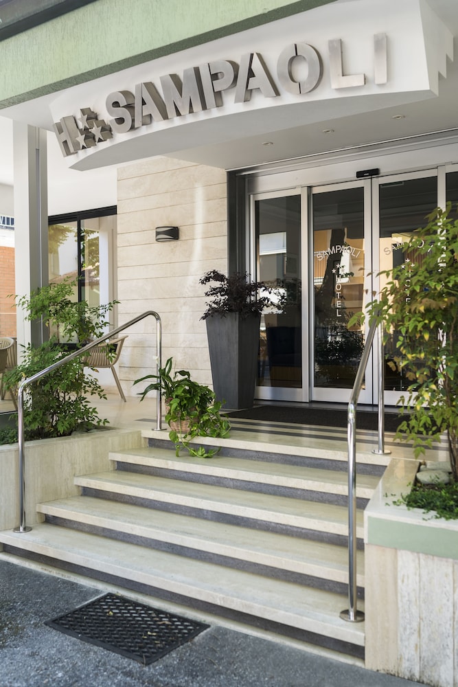 Hotel Sampaoli 3/50