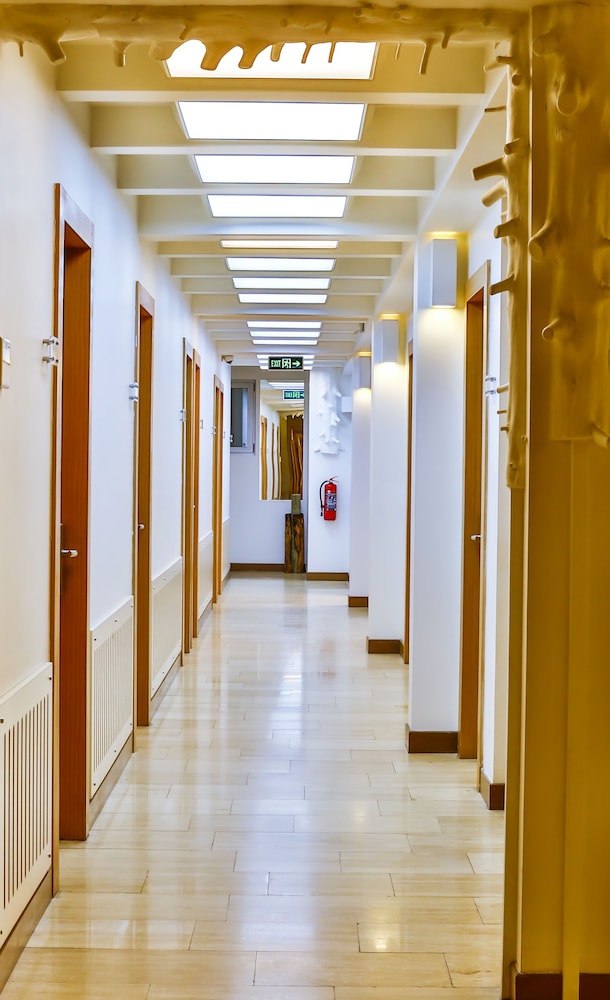 Han Hostel Airport North Hotel 13/75