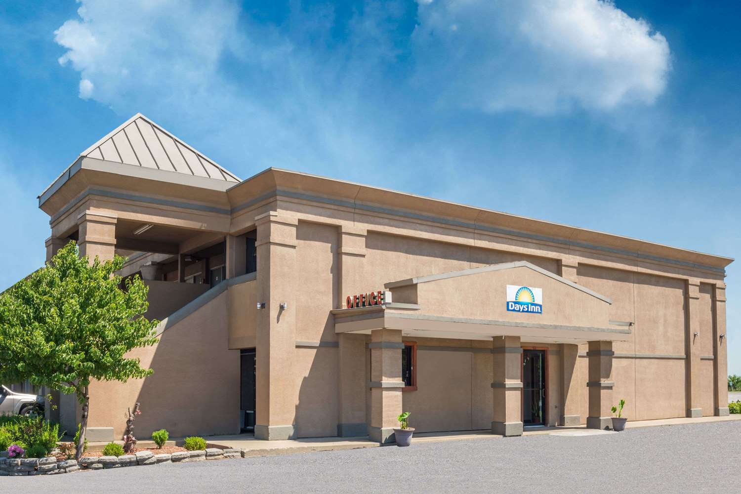 Days Inn by Wyndham Mt. Sterling 1/6