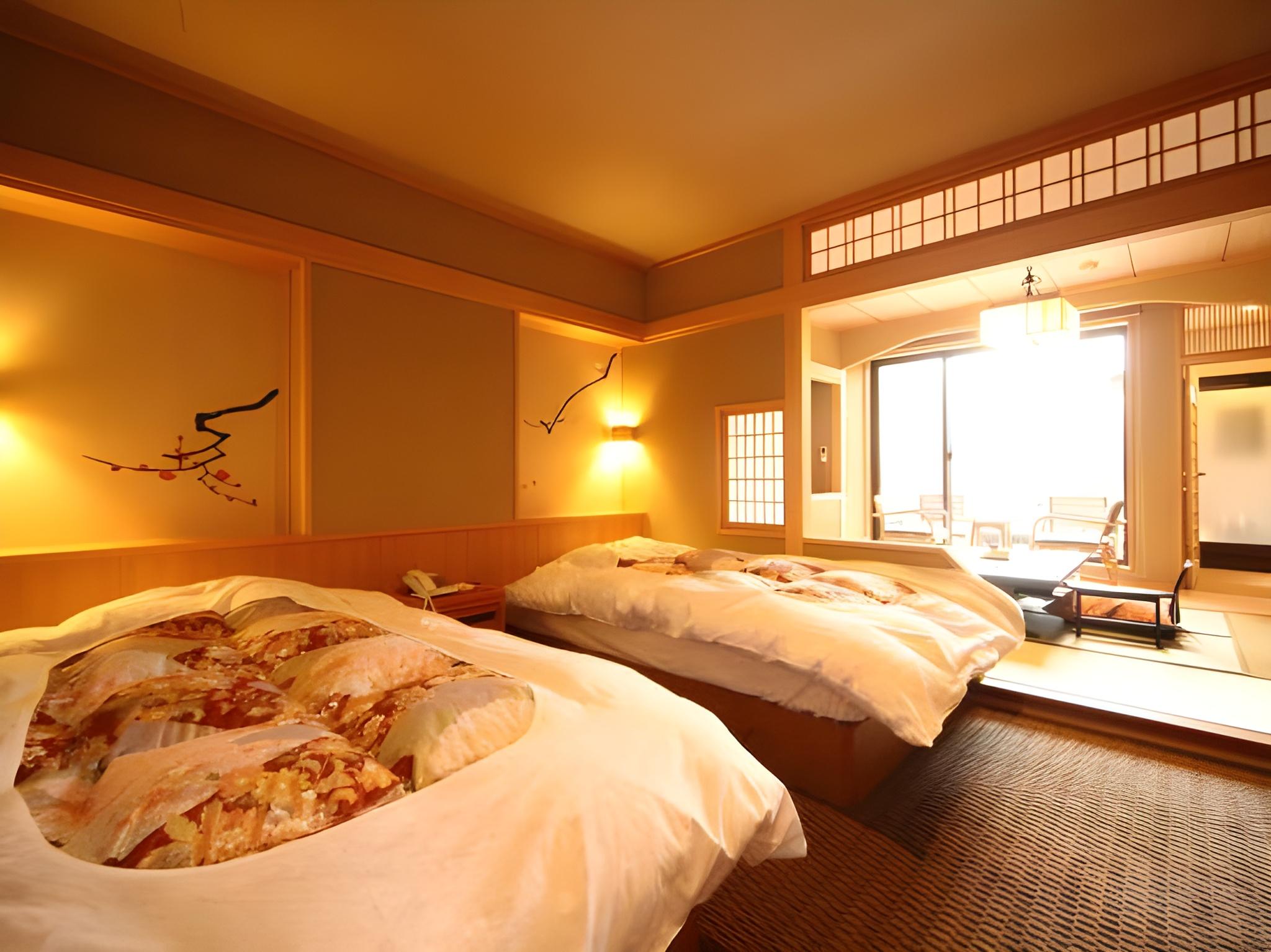 Japanese Western, Outdoor Bath, Accessible