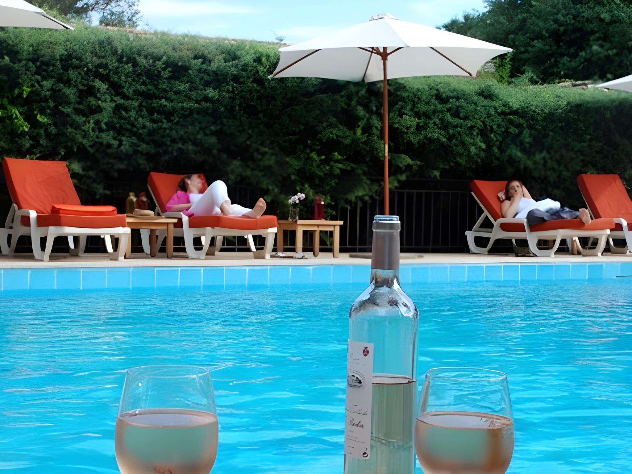 Hotel Les Jardins de Cassis 18/25
