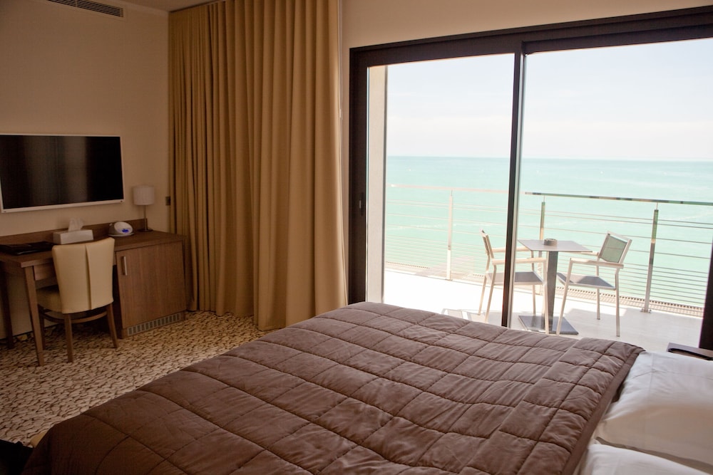 Villa Azur Hotel 15/34