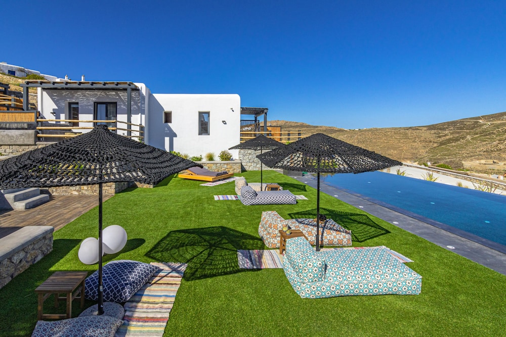 Maregold Mykonos 34/47