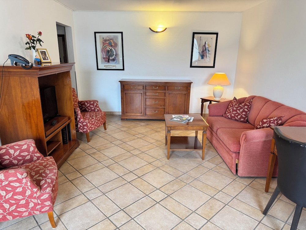 Hotel Am Luisenplatz 40/71