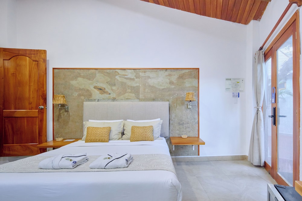 Red Mangrove Aventura Lodge 25/77
