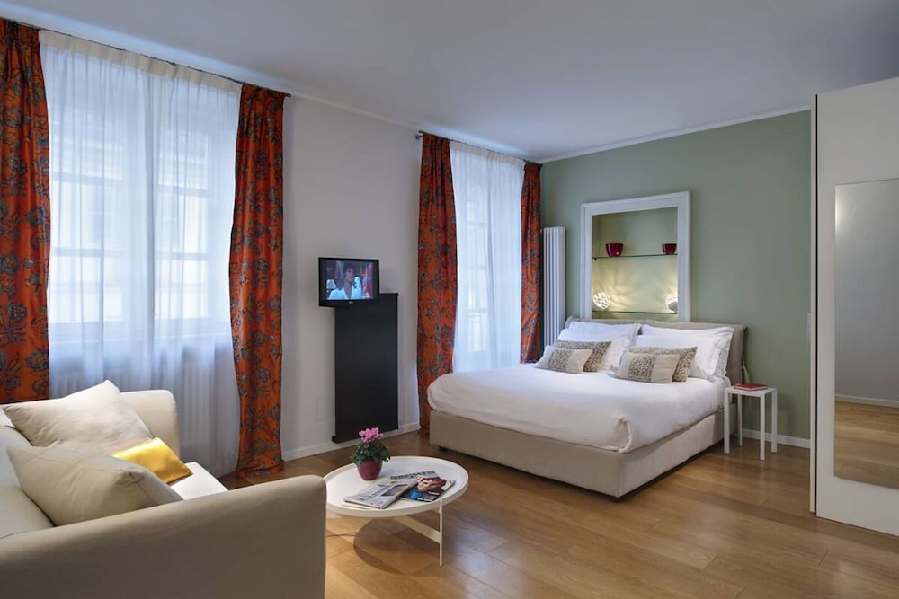 Piazza Vittorio Suites 4/20