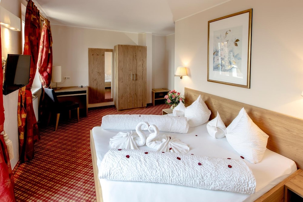 HOTEL STAMSERHOF 24/57