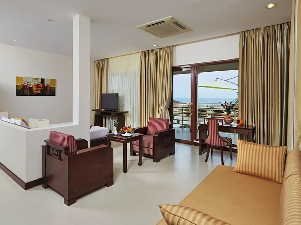 Victoria Phan Thiet Beach Resort & Spa 28/50