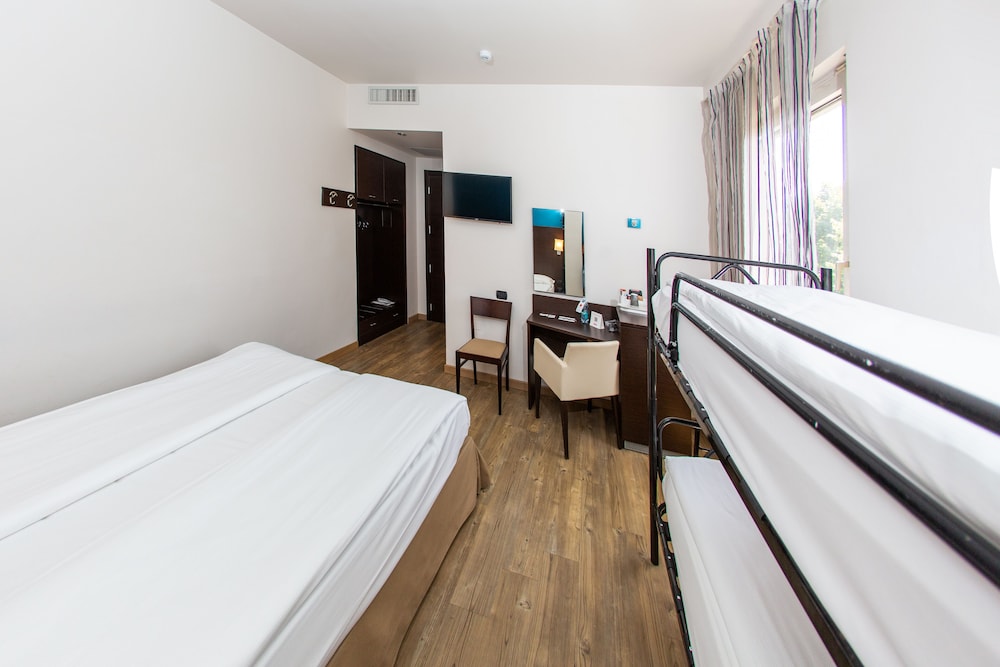 Hotel Bonotto 20/76