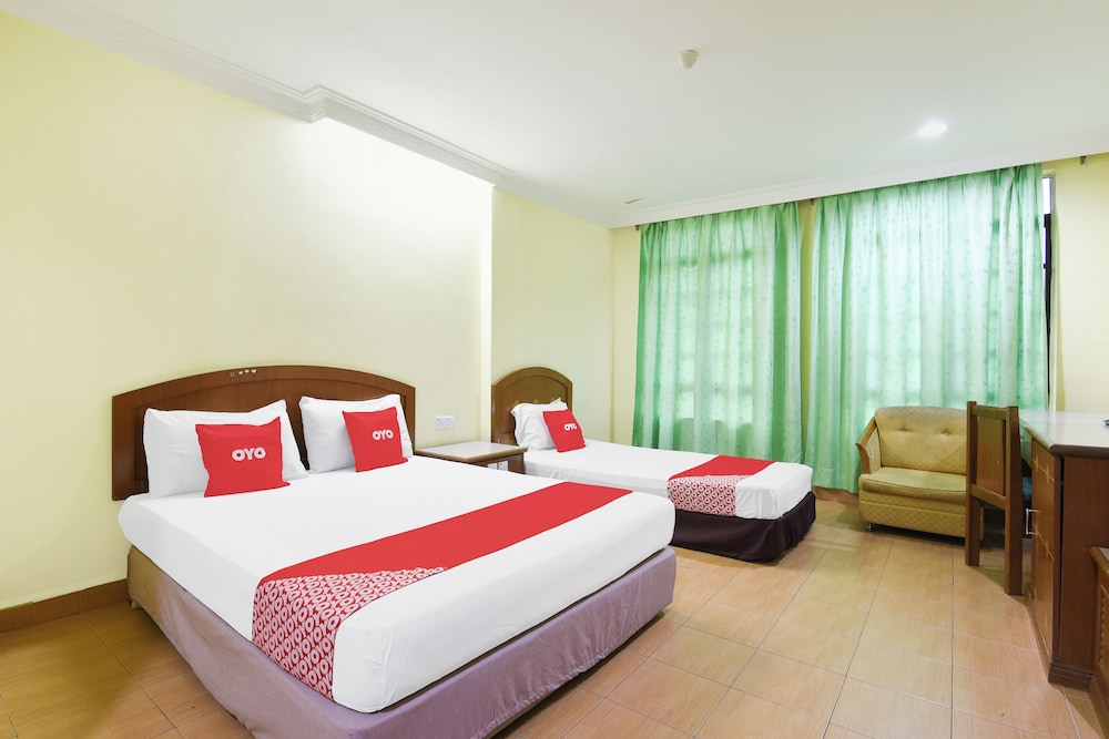 Hotel O Kota Bharu Near War Museum Formerly Azam Hotel 23/39