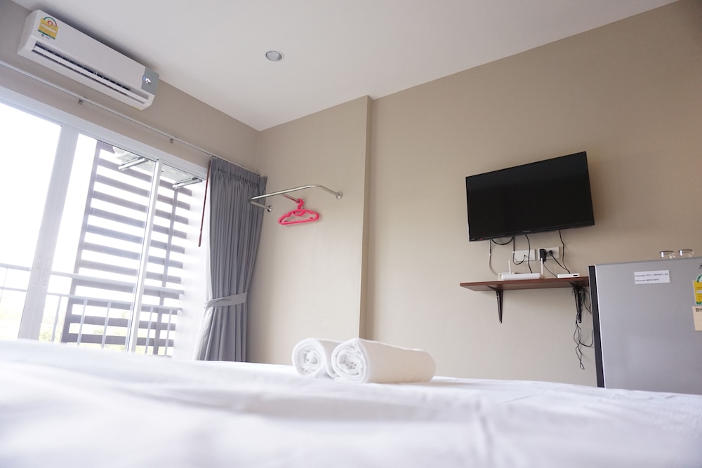Chompu Nakarin Apartment 23/57