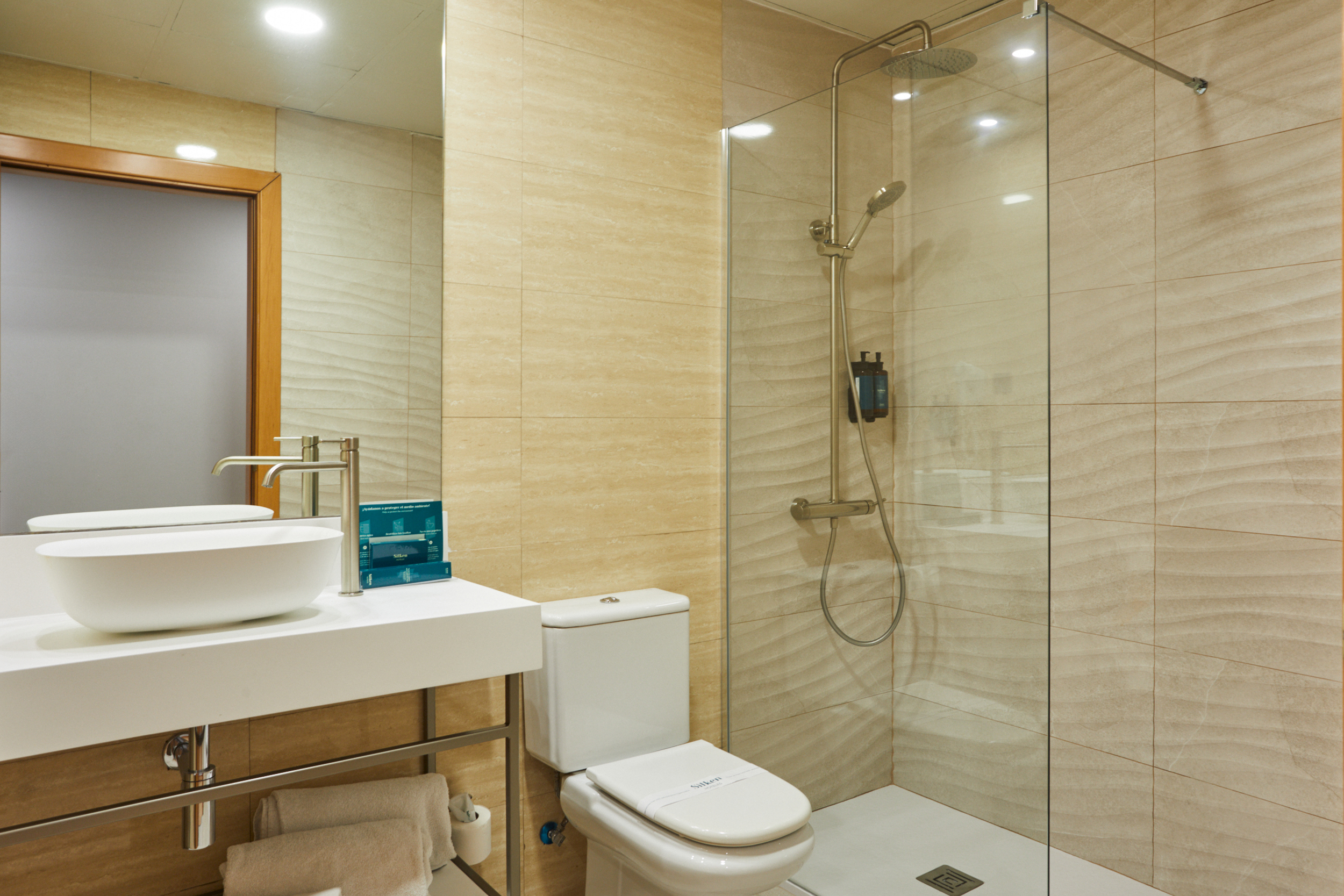 غرفة قياسية مفردة بسرير مزدوج، Silken Sant Gervasi Hotel 4/4