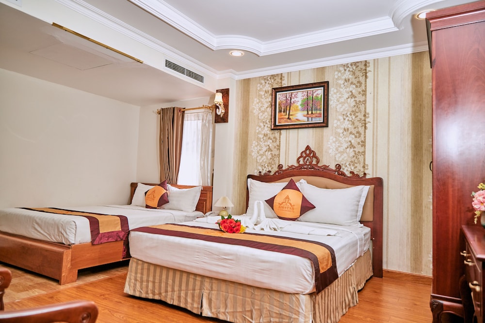 SIGNATURE, GARDEN VIEW, KITCHENETTE