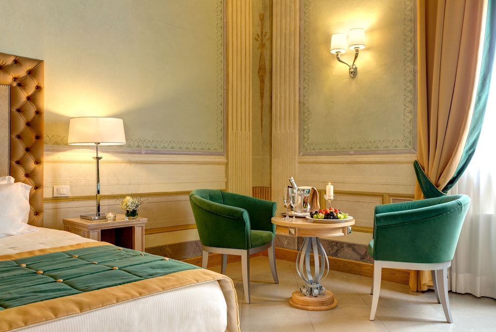 VILLA TOLOMEI HOTEL AND RESORT 28/71