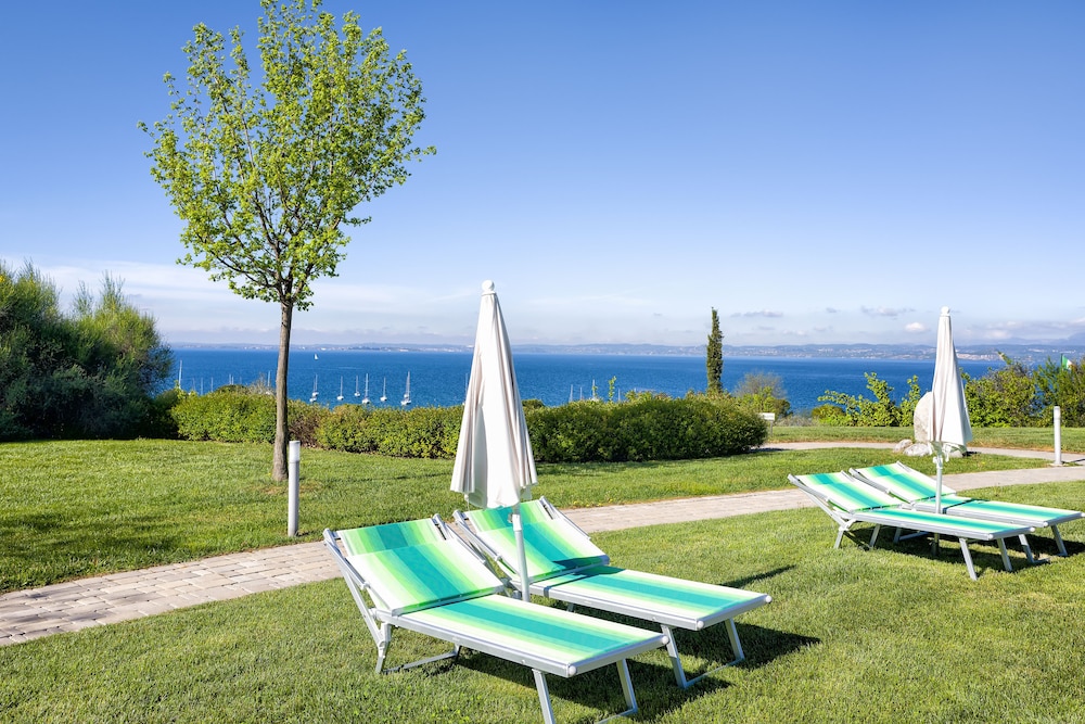 Parc Hotel Germano Suites 39/73