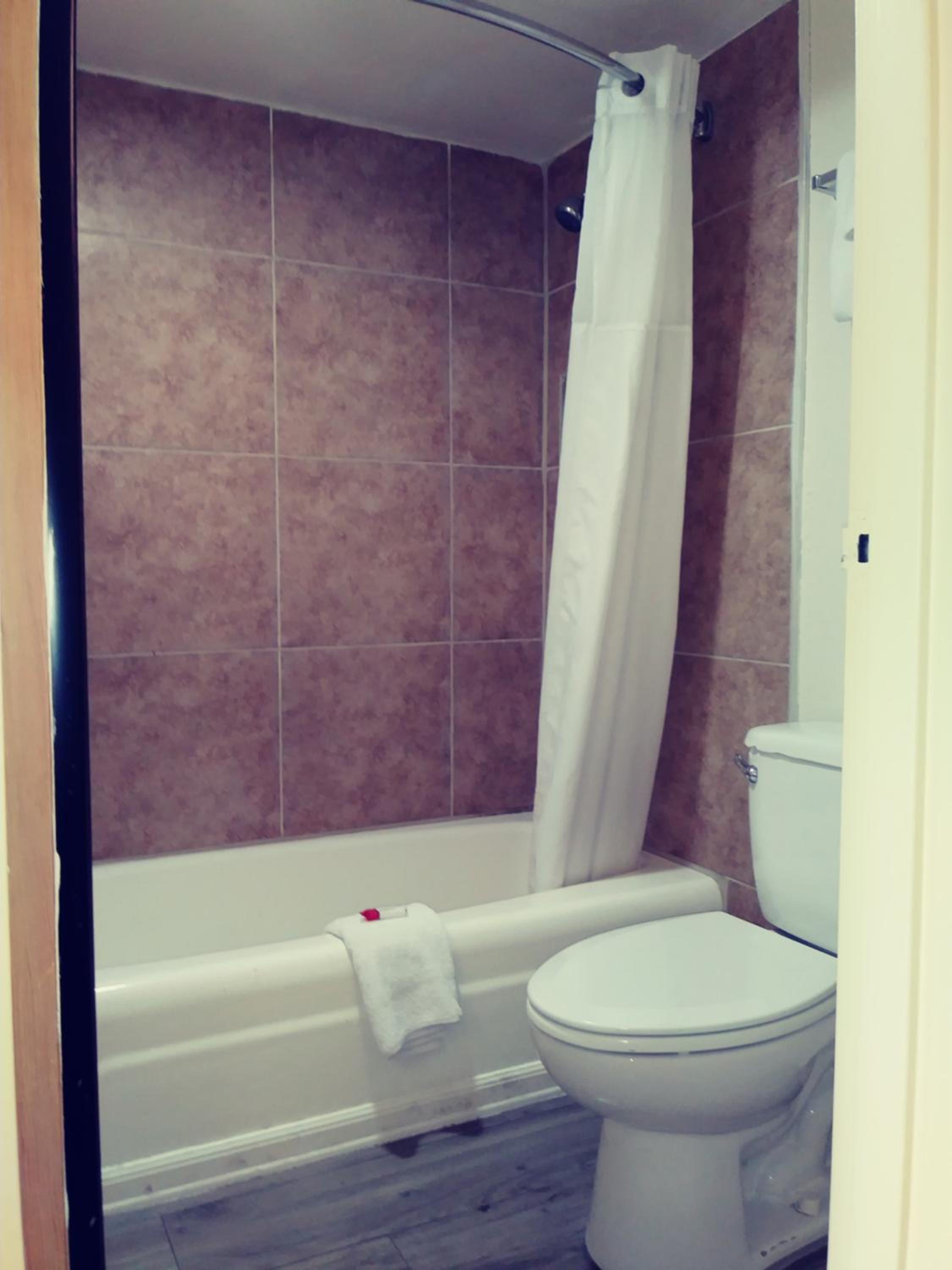 غرفة ديلوكس بسريرين مزدوجين، Days Inn by Wyndham Wildwood I-75 5/6