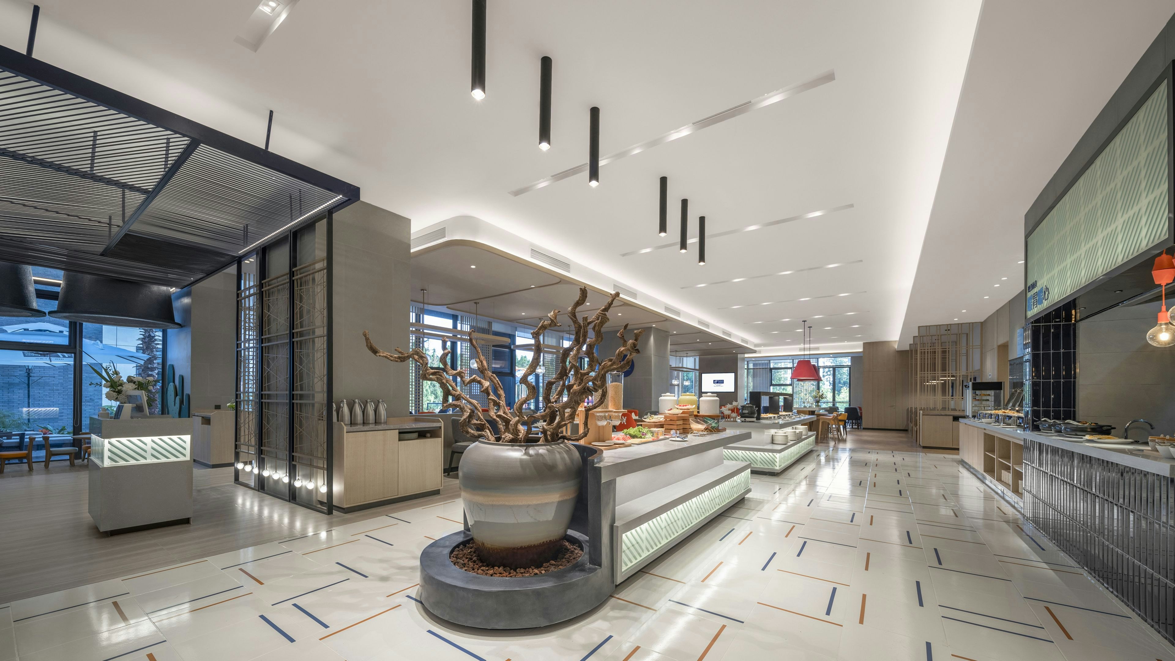 Holiday Inn Express Tengchong Hot Spring 7/26