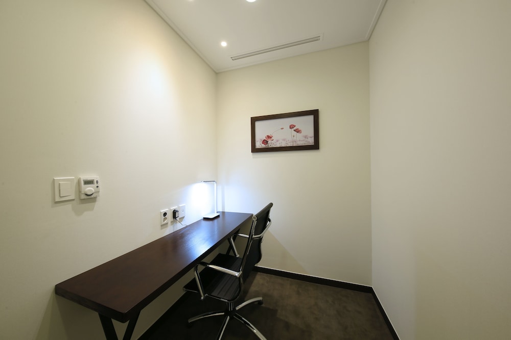 Orakai Insadong Suites 67/72