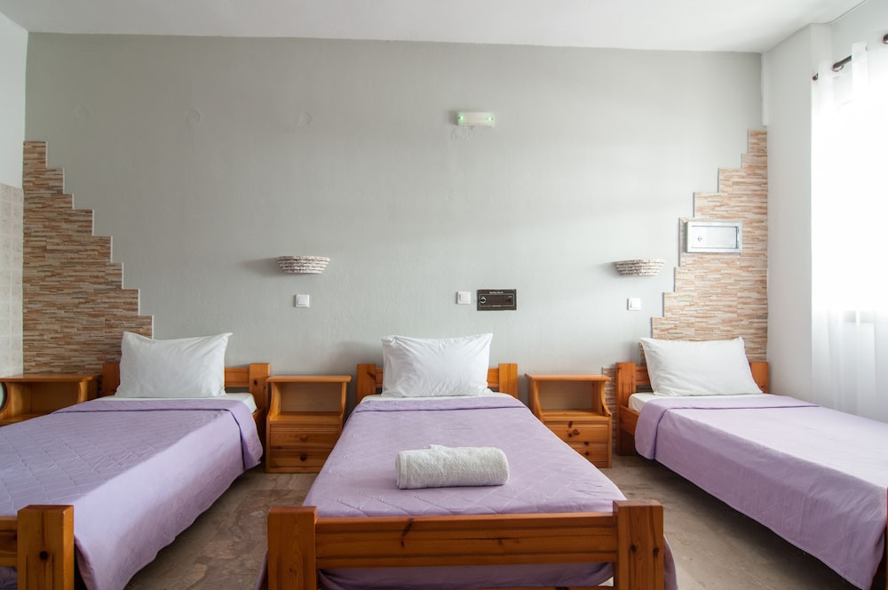 Holiday Beach Resort 8/50