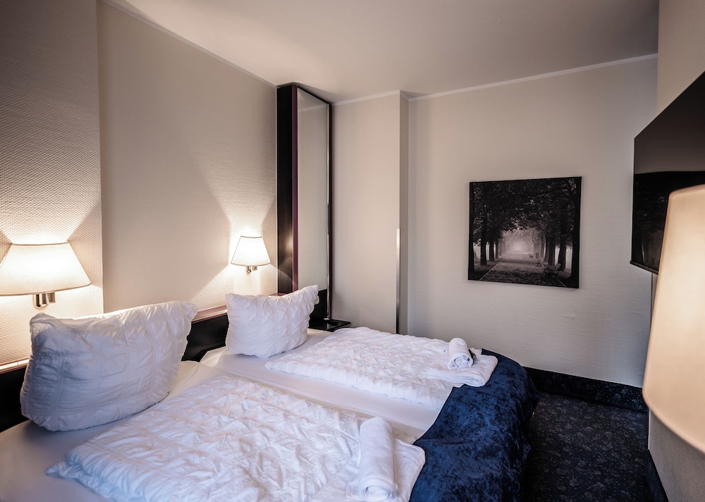 Hotel Mirage Neuss 20/78