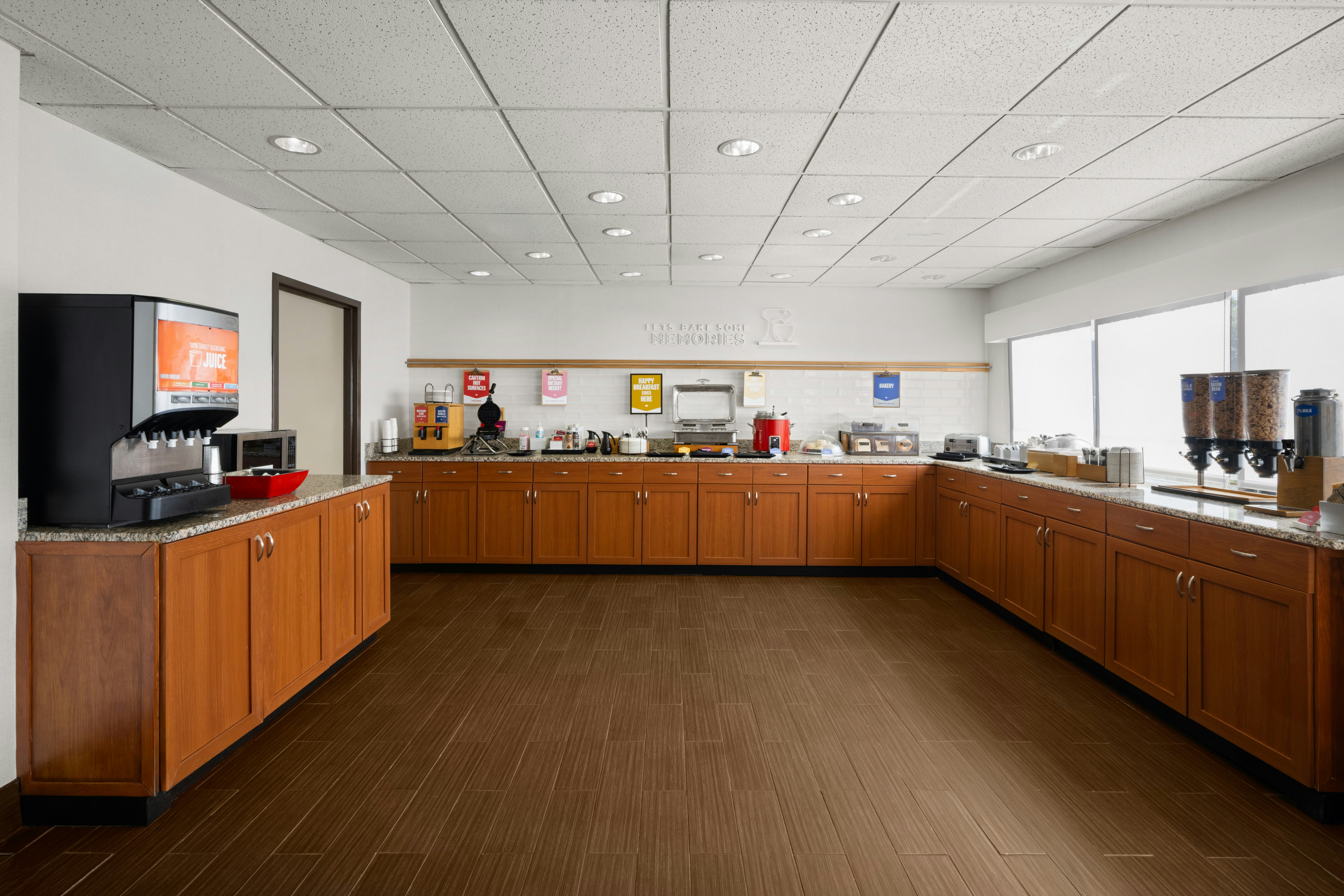 Hampton Inn Winfield/Teays Valley 10/43