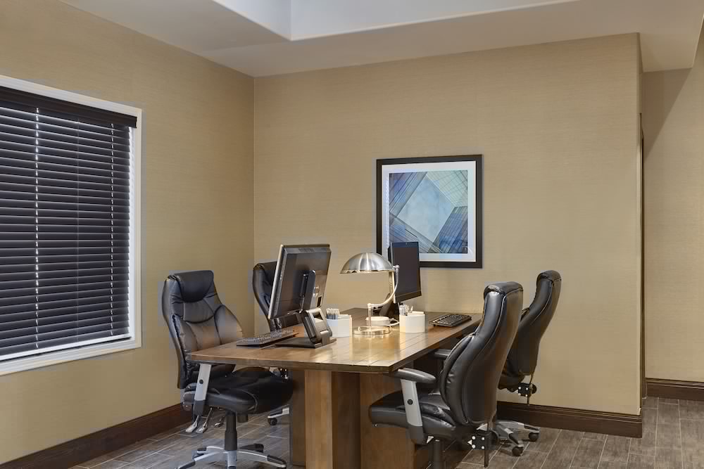 FOUR POINTS BY SHERATON REGINA 19/20