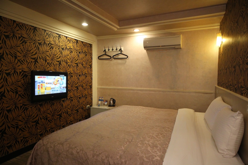 XIMEN HOTEL 62/70