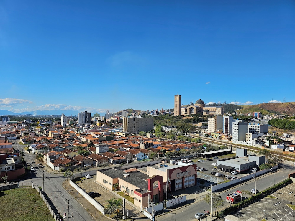 Hotel Rainha dos Apostolos 43/46