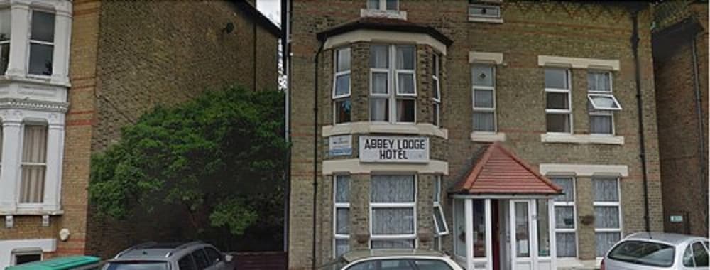 Abbey Lodge Hotel 3/31