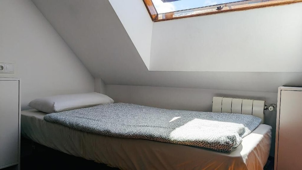 MIXED DORM, SUPERIOR