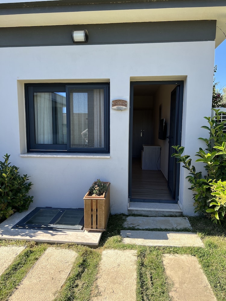 Life Point Boutique Hotel 2/20