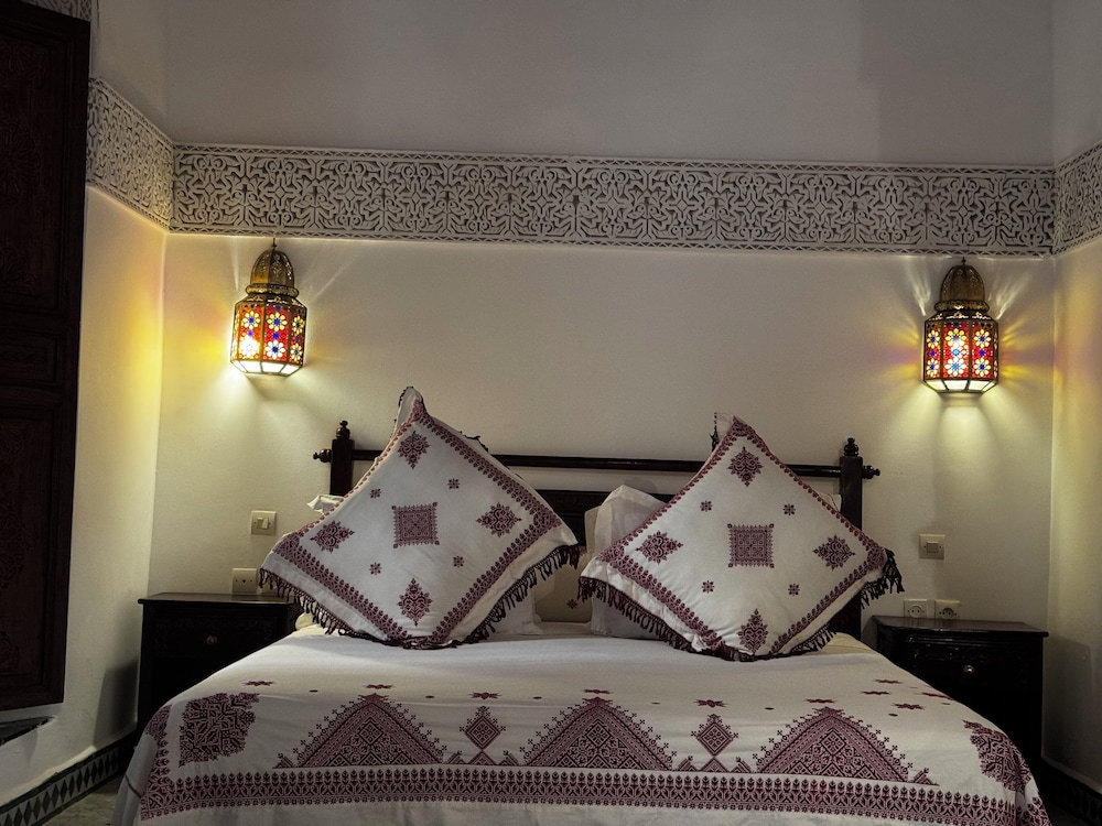 1 Bedroom, Superior, King Bed, Courtyard View