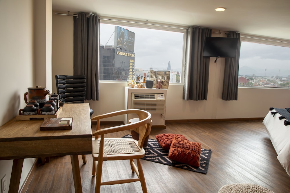 Hotel B Urban Xaman 30/50