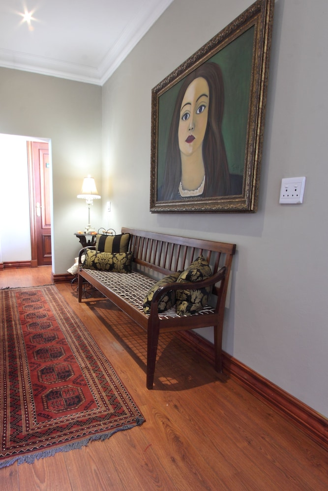 Candlewoods Guesthouse 39/48