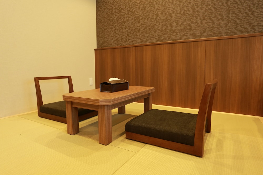 The Base Sakaihigashi Apartment Hotel 25/51