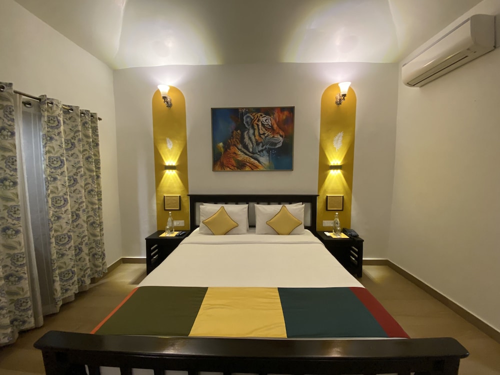 Tathastu Kanha 33/74