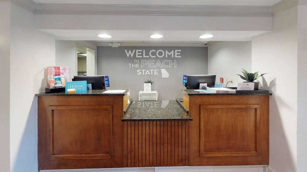 Hampton Inn St. Simons Island 7/37