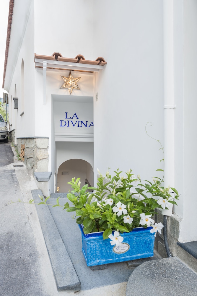 La Divina Amalfi Coast 1/20