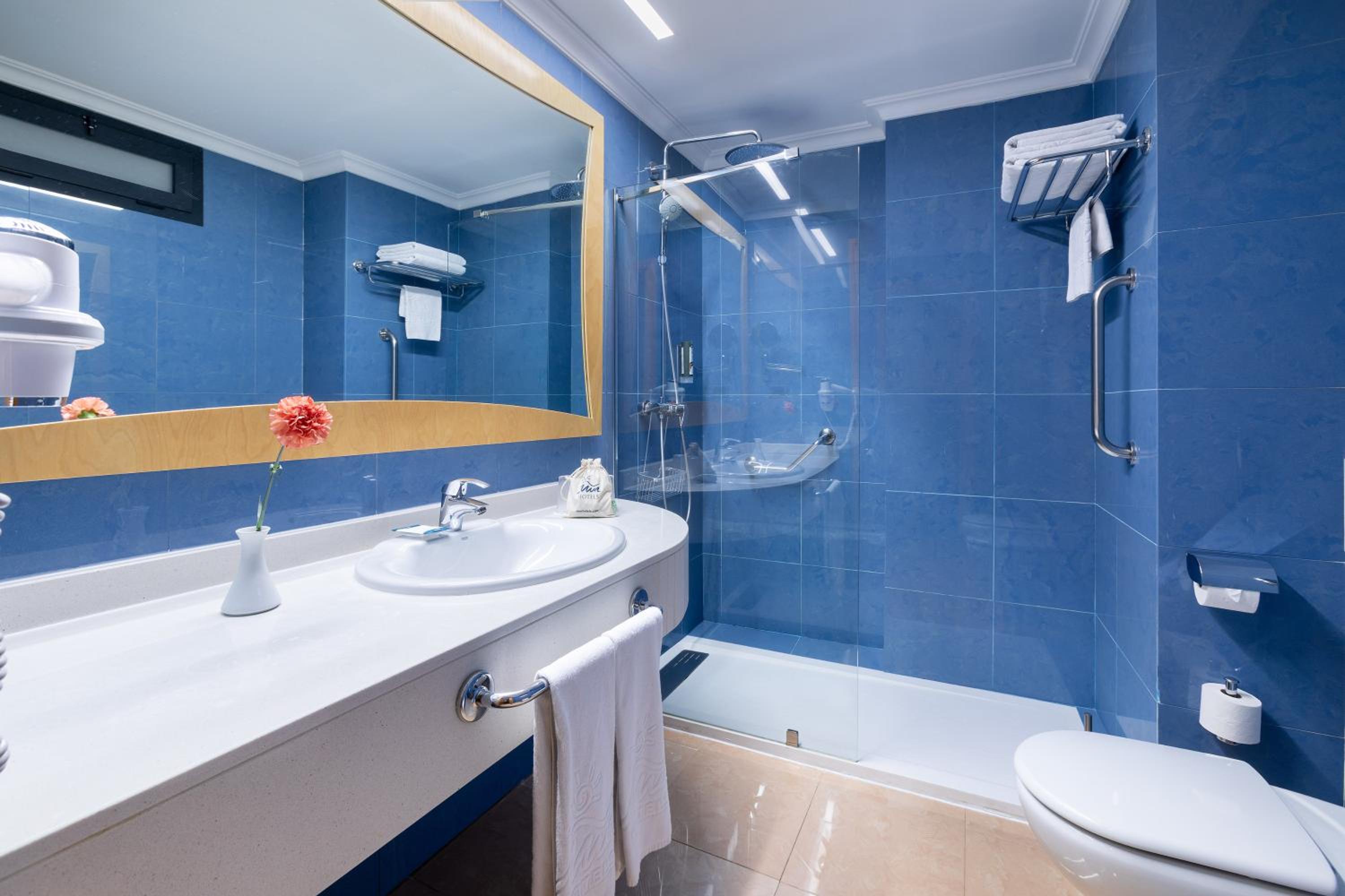 غرفة سوبيريور بسريرين منفصلين بإطلالة على البحر، Mur Hotel Faro Jandia 3/3