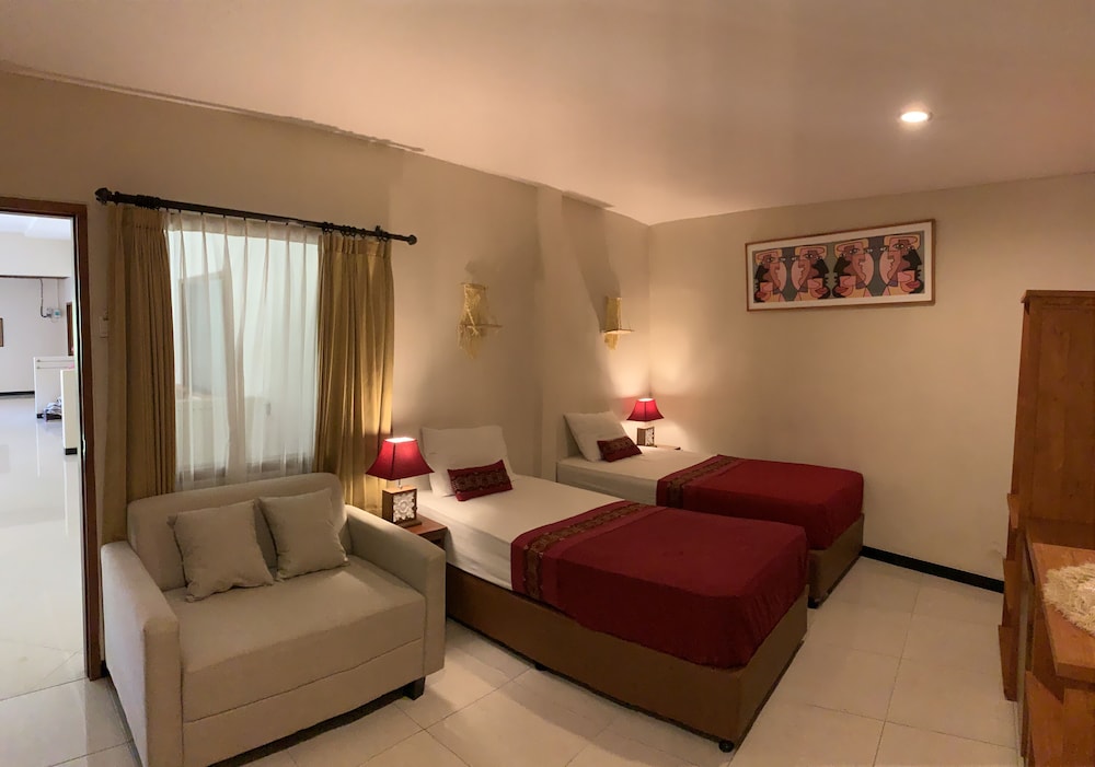 Kuta Suci Beach Hotel 15/43