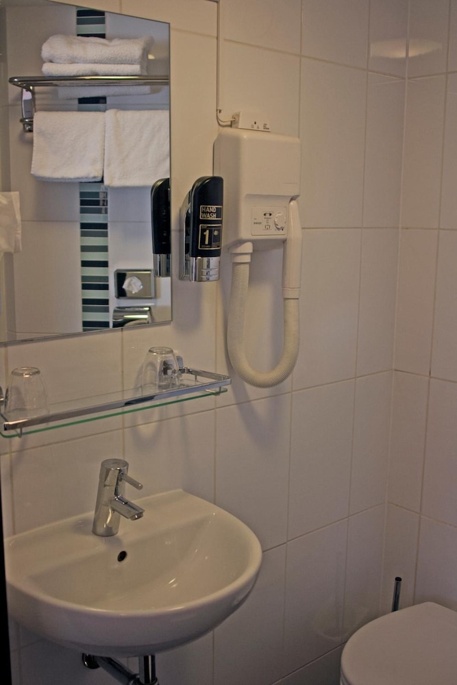 Hotel Allure 47/49